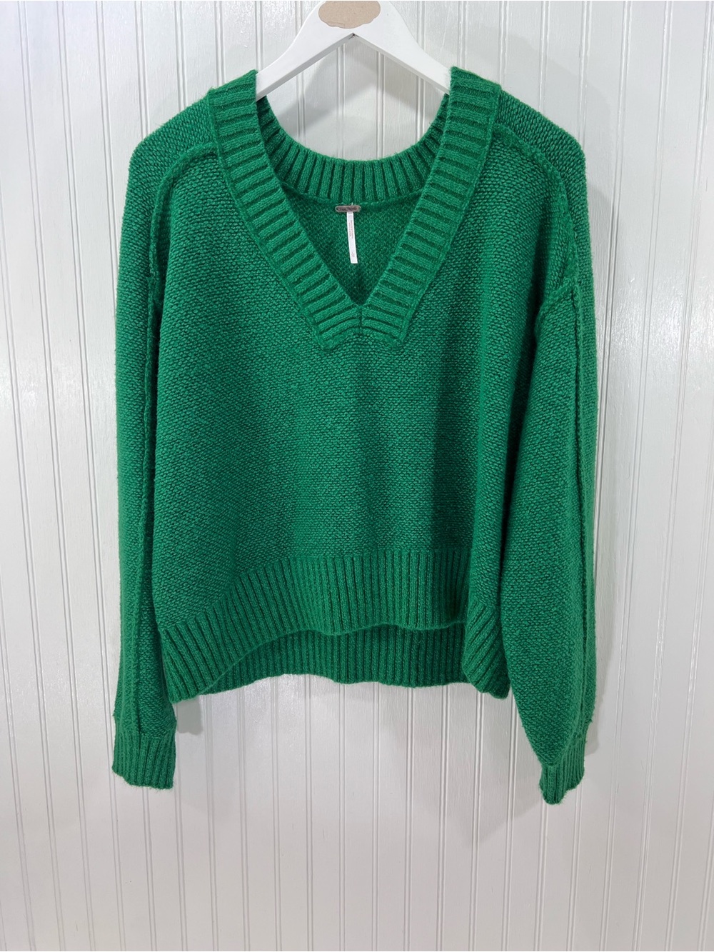 Free People Emerald Kelly Green Chunky Knit V-Neck Oversized Sweater L